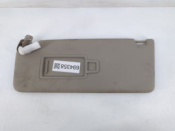2020-2022 Volkswagen Atlas Sun Visor Shade Replacement Driver Left Mirror Fits Fits 2020 2021 2022 OEM Used Auto Parts