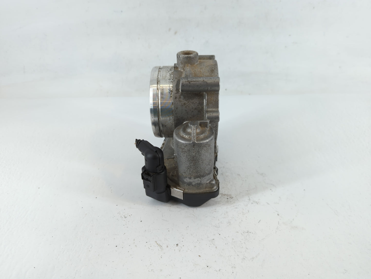 2018-2022 Volkswagen Atlas Throttle Body P/N:1563490 1563487 Fits OEM Used Auto Parts - Oemusedautoparts1.com