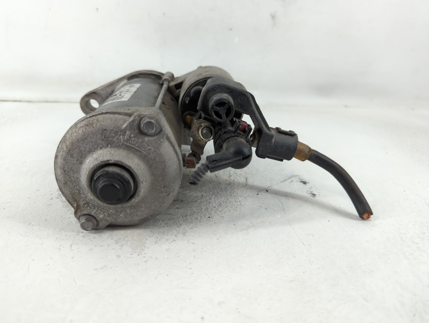 2018-2022 Volkswagen Atlas Car Starter Motor Solenoid OEM P/N:RSW20R-13 150920 Fits Fits 2018 2019 2020 2021 2022 OEM Used A