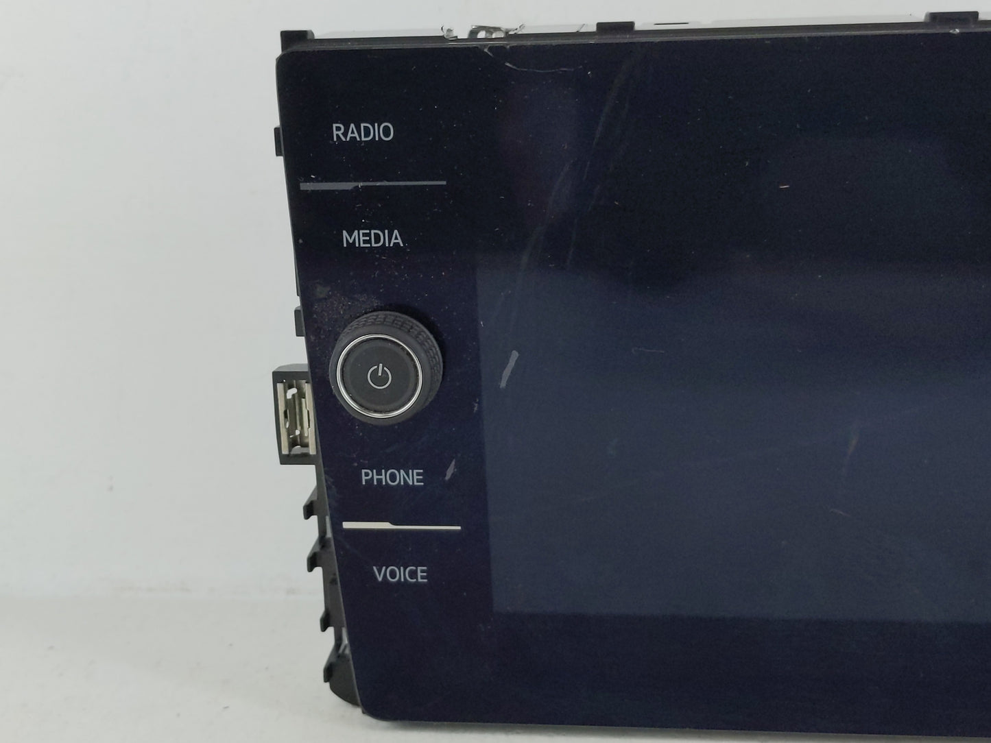 2020-2022 Volkswagen Atlas Cross Sport Information Display Screen - Oemusedautoparts1.com