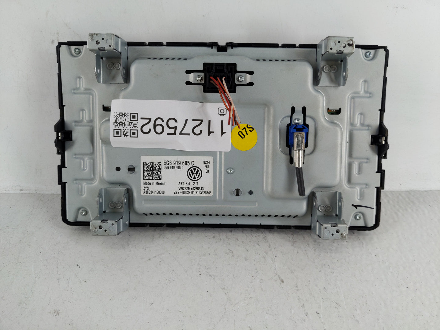 2020-2022 Volkswagen Atlas Cross Sport Information Display Screen - Oemusedautoparts1.com