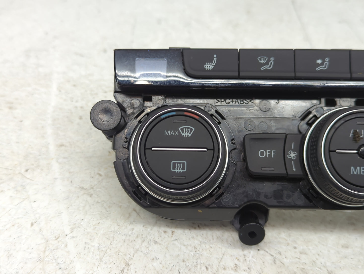 2020-2022 Volkswagen Atlas Cross Sport Climate Control Module Temperature AC/Heater Replacement P/N:3CM907044A Fits OEM Used