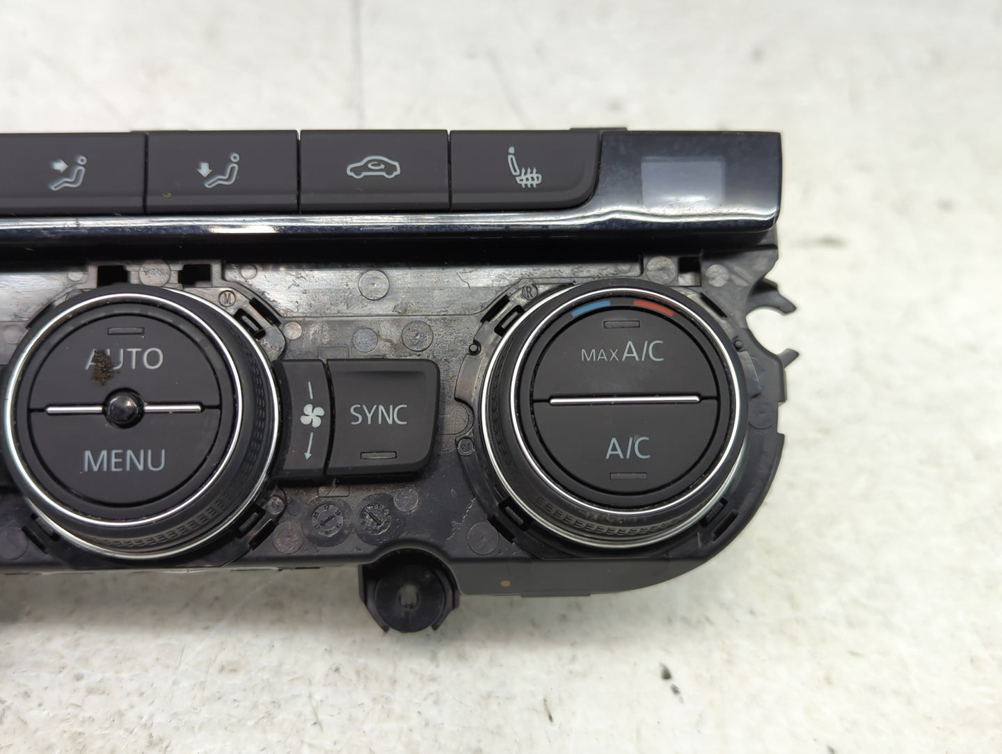 2020-2022 Volkswagen Atlas Cross Sport Climate Control Module Temperature AC/Heater Replacement P/N:3CM907044A Fits OEM Used