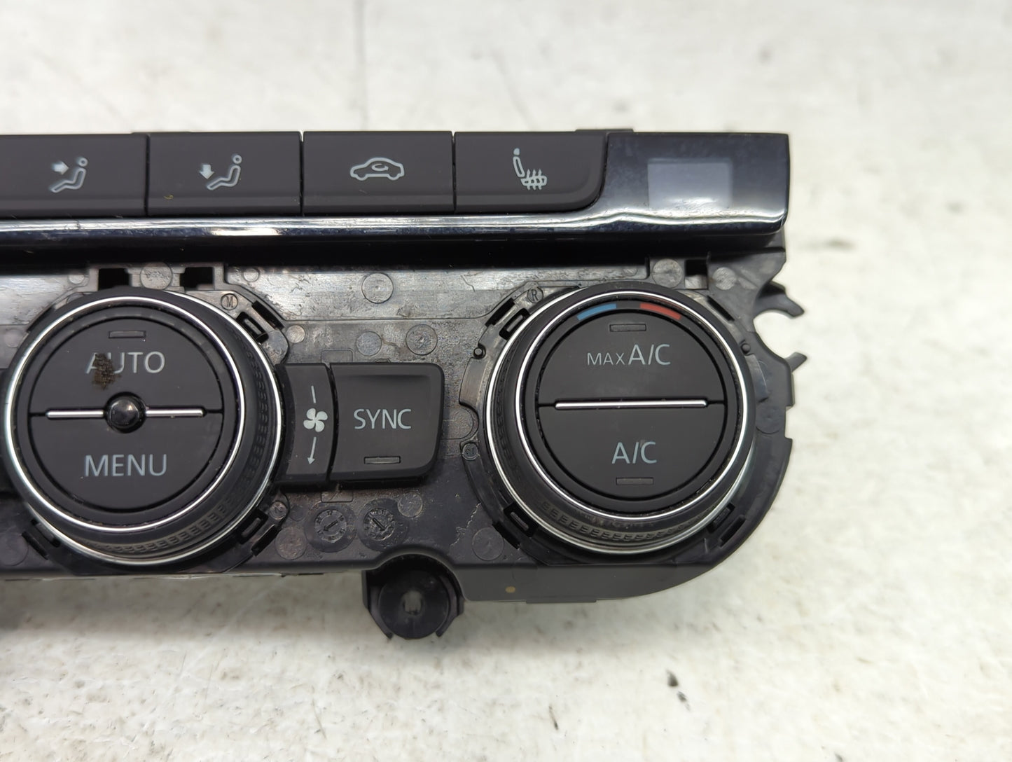 2020-2022 Volkswagen Atlas Cross Sport Climate Control Module Temperature AC/Heater Replacement P/N:3CM907044A Fits OEM Used