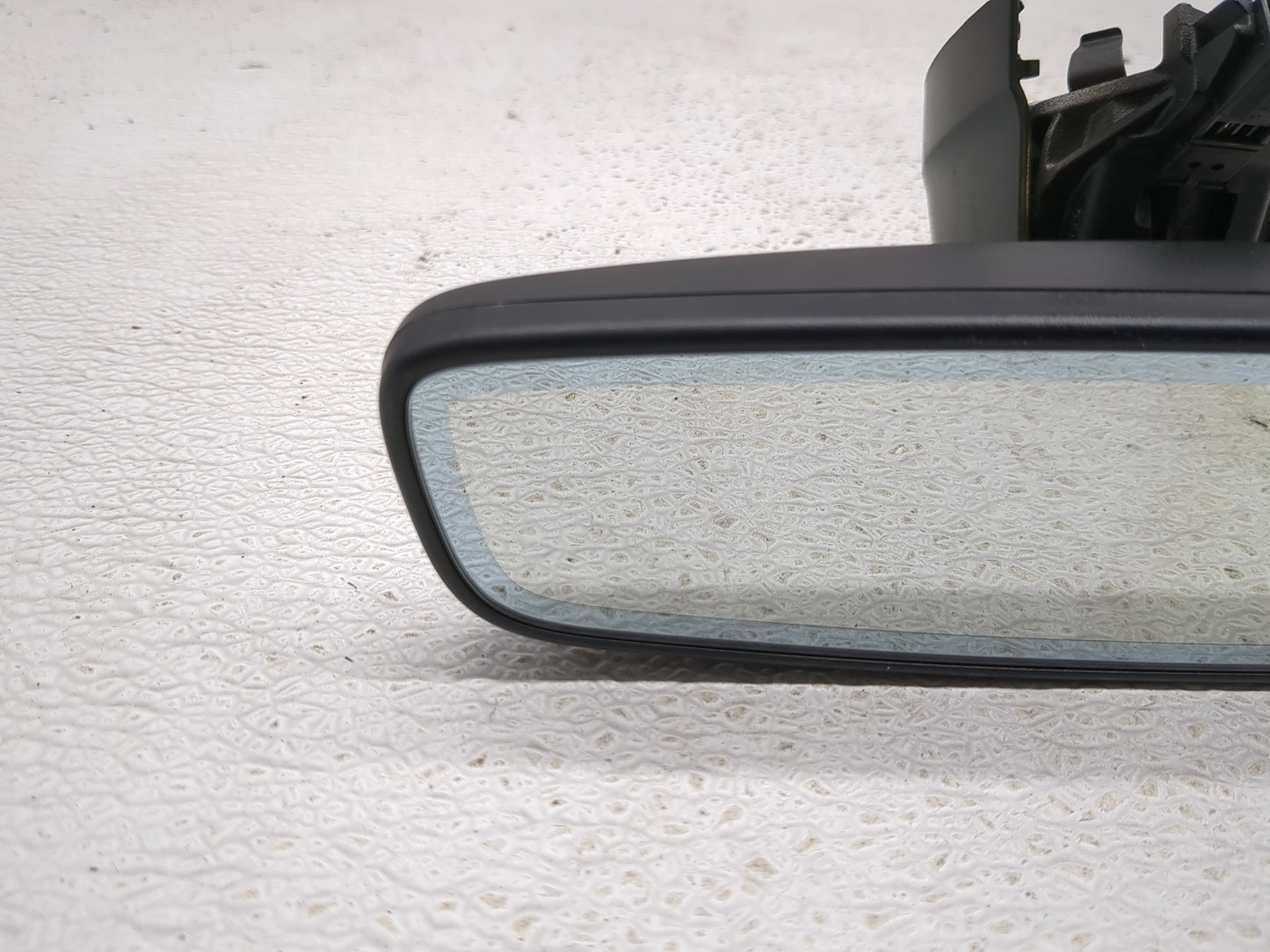2020-2022 Volkswagen Atlas Cross Sport Interior Rear View Mirror Replacement OEM Fits Fits 2020 2021 2022 OEM Used Auto Part