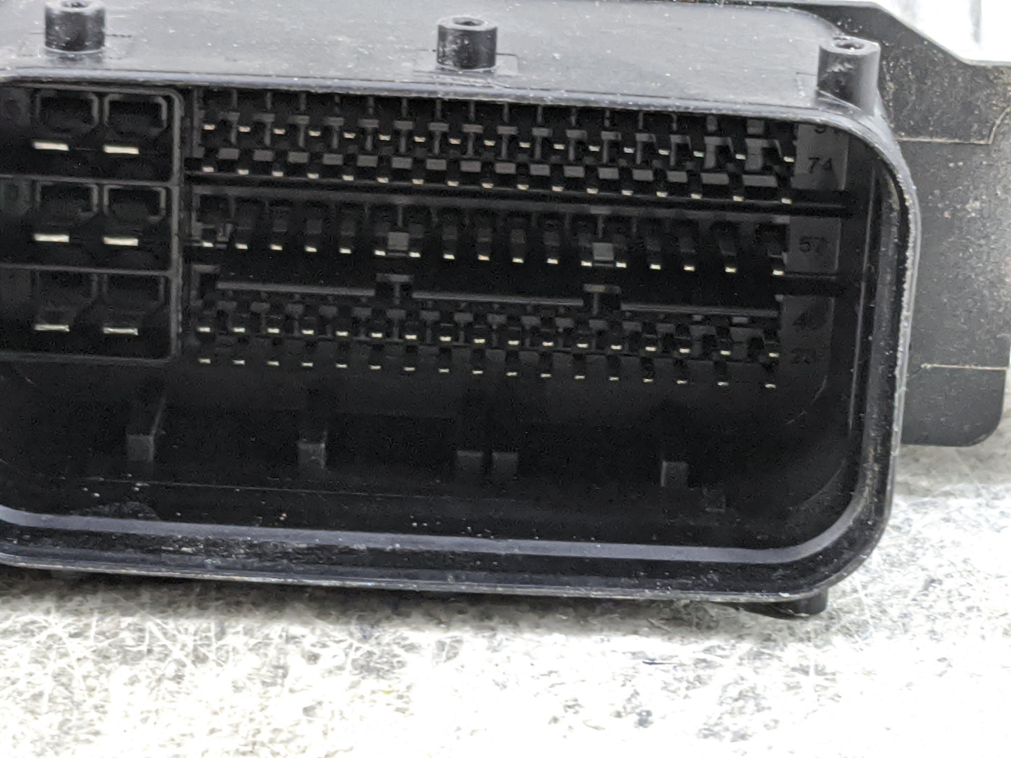 2020-2021 Volkswagen Atlas Cross Sport PCM Engine Control Computer ECU ECM PCU OEM P/N:03H907309K 1039S96180 Fits Fits 2020 