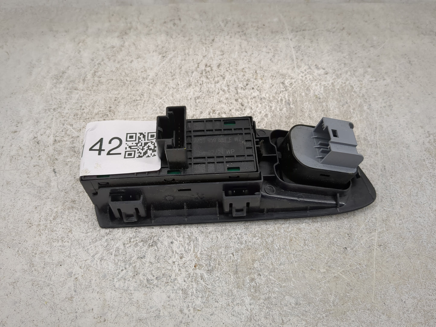 2021-2022 Volkswagen Atlas Cross Sport Master Power Window Switch Replacement Driver Side Left Fits Fits 2021 2022 OEM Used 