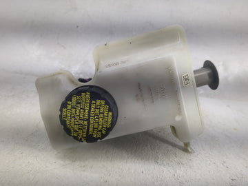 2020-2022 Volkswagen Atlas Cross Sport Brake Master Cylinder 1498088 - Oemusedautoparts1.com