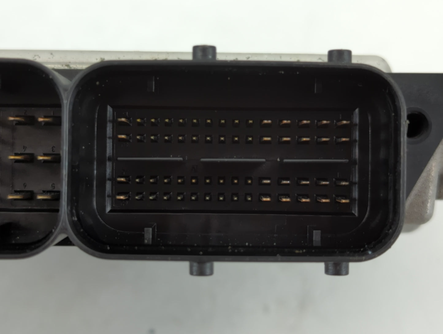 2021 Volkswagen Golf PCM Engine Control Computer ECU ECM PCU OEM P/N:04L 907 309 AP Fits OEM Used Auto Parts - Oemusedautopa