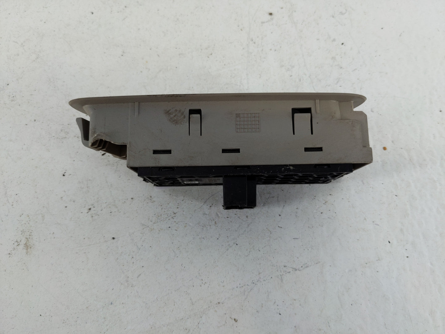 2018-2019 Volkswagen Golf Master Power Window Switch Replacement Driver Side Left P/N:5G0959857C Fits OEM Used Auto Parts - 