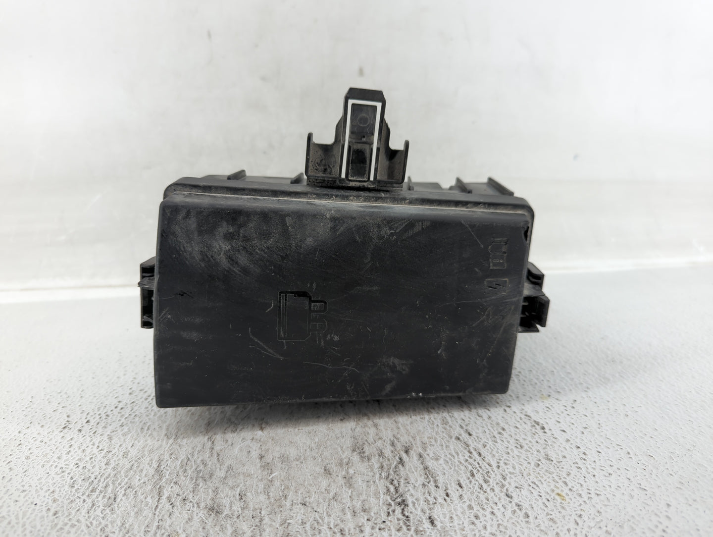 2021 Volkswagen Golf Fusebox Fuse Box Panel Relay Module Fits OEM Used Auto Parts - Oemusedautoparts1.com