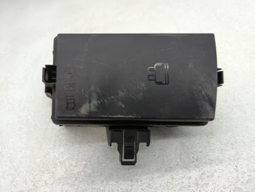 2015-2019 Volkswagen Golf Fusebox Fuse Box Panel Relay Module P/N:052654 X423D05 Fits Fits 2015 2016 2017 2018 2019 2020 202