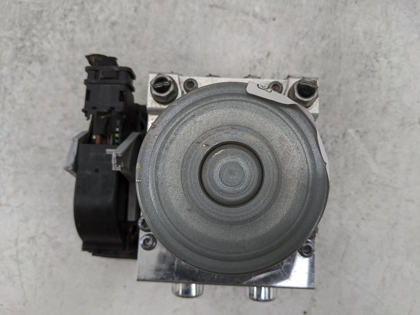 2021 Volkswagen Id4 ABS Pump Control Module Replacement P/N:1EA614517S 1EA614517, A014C479, A014D168 Fits OEM Used Auto Part