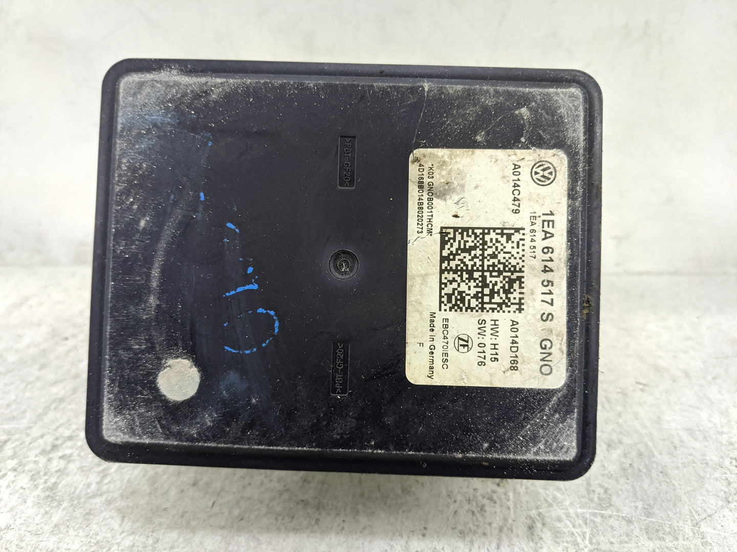 2021 Volkswagen Id4 ABS Pump Control Module Replacement P/N:1EA614517S 1EA614517, A014C479, A014D168 Fits OEM Used Auto Part