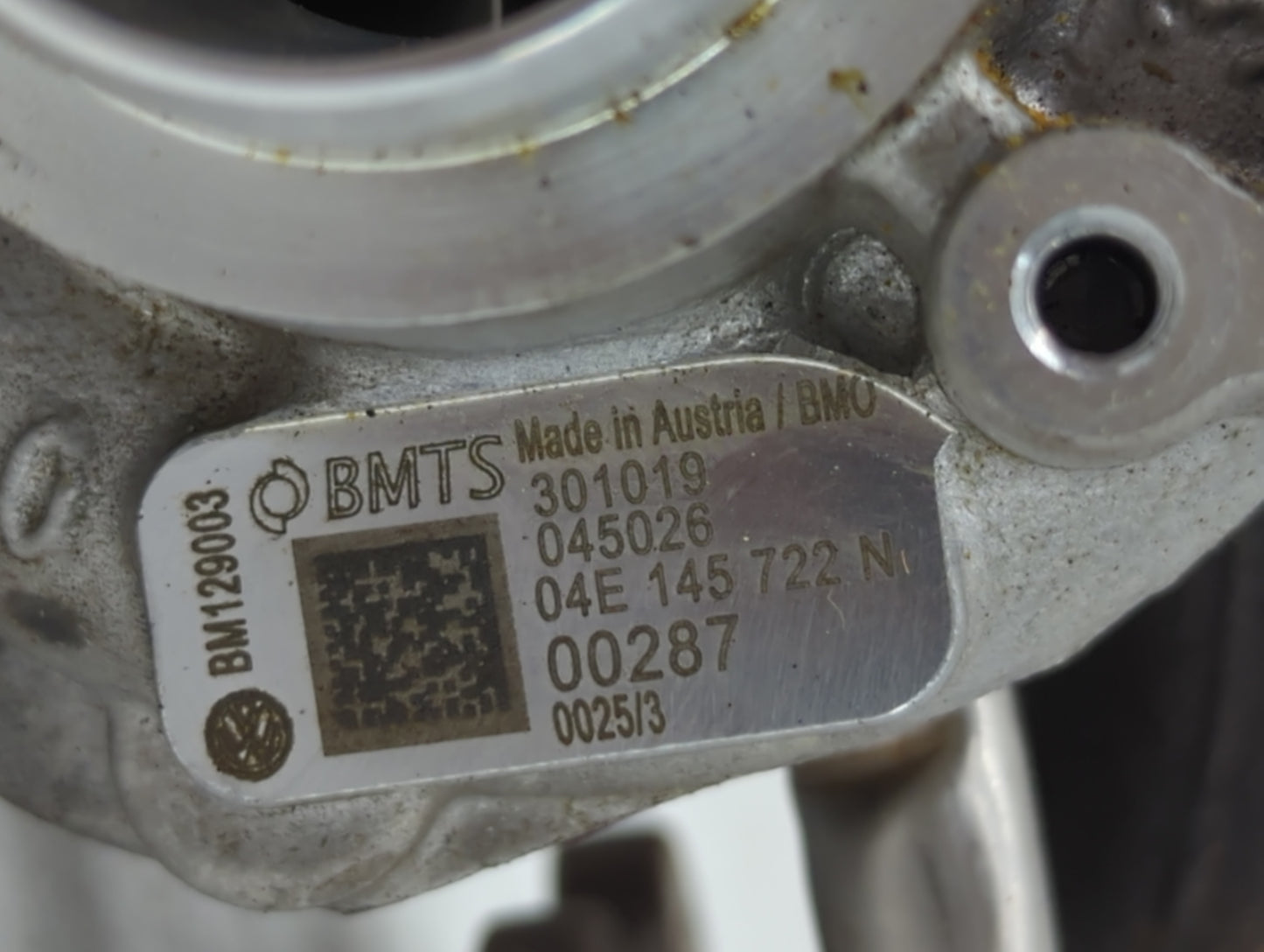 2019 Volkswagen Jetta Turbocharger Exhaust Manifold With Turbo Charger - Oemusedautoparts1.com