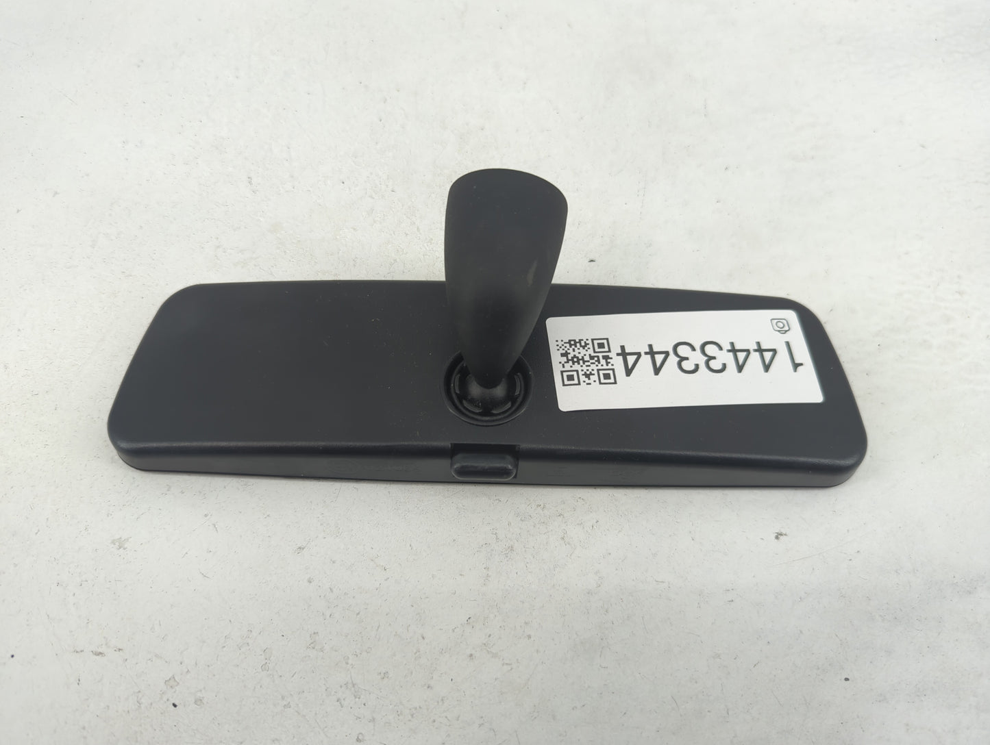 2019-2021 Volkswagen Jetta Interior Rear View Mirror Replacement OEM P/N:E1021065 Fits Fits 2019 2020 2021 OEM Used Auto Par