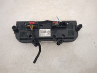 2019-2021 Volkswagen Jetta Climate Control Module Temperature AC/Heater Replacement P/N:5GM907426H 5HB013651-16 Fits OEM Use