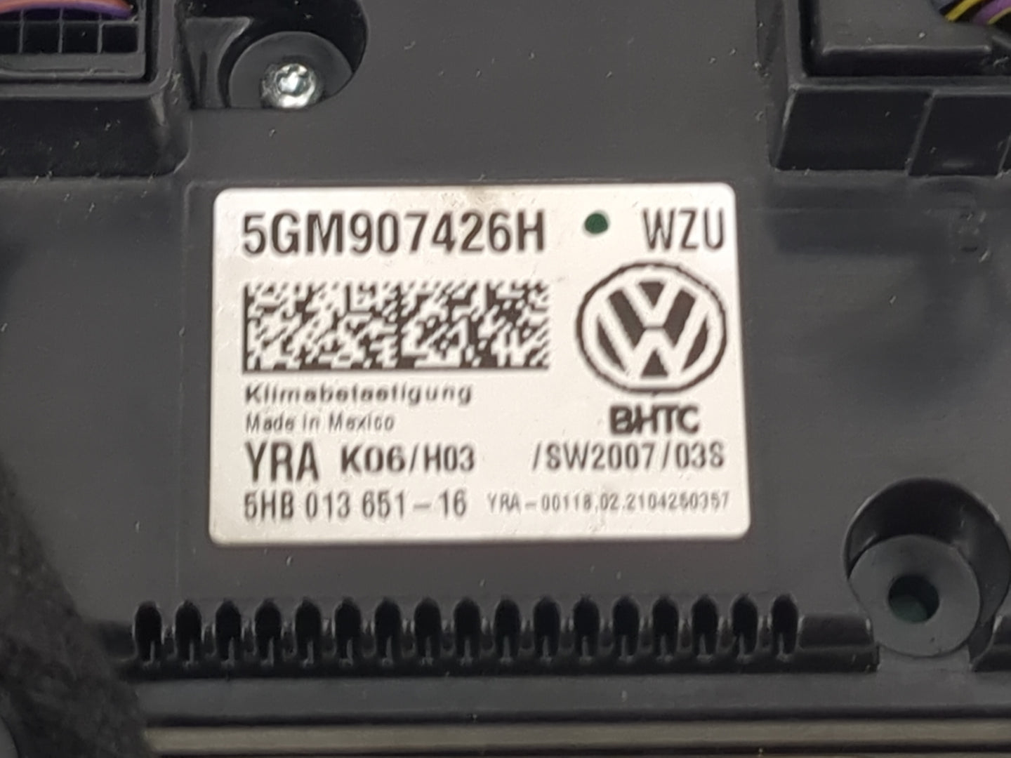 2019-2021 Volkswagen Jetta Climate Control Module Temperature AC/Heater Replacement P/N:5GM907426H 5HB013651-16 Fits OEM Use