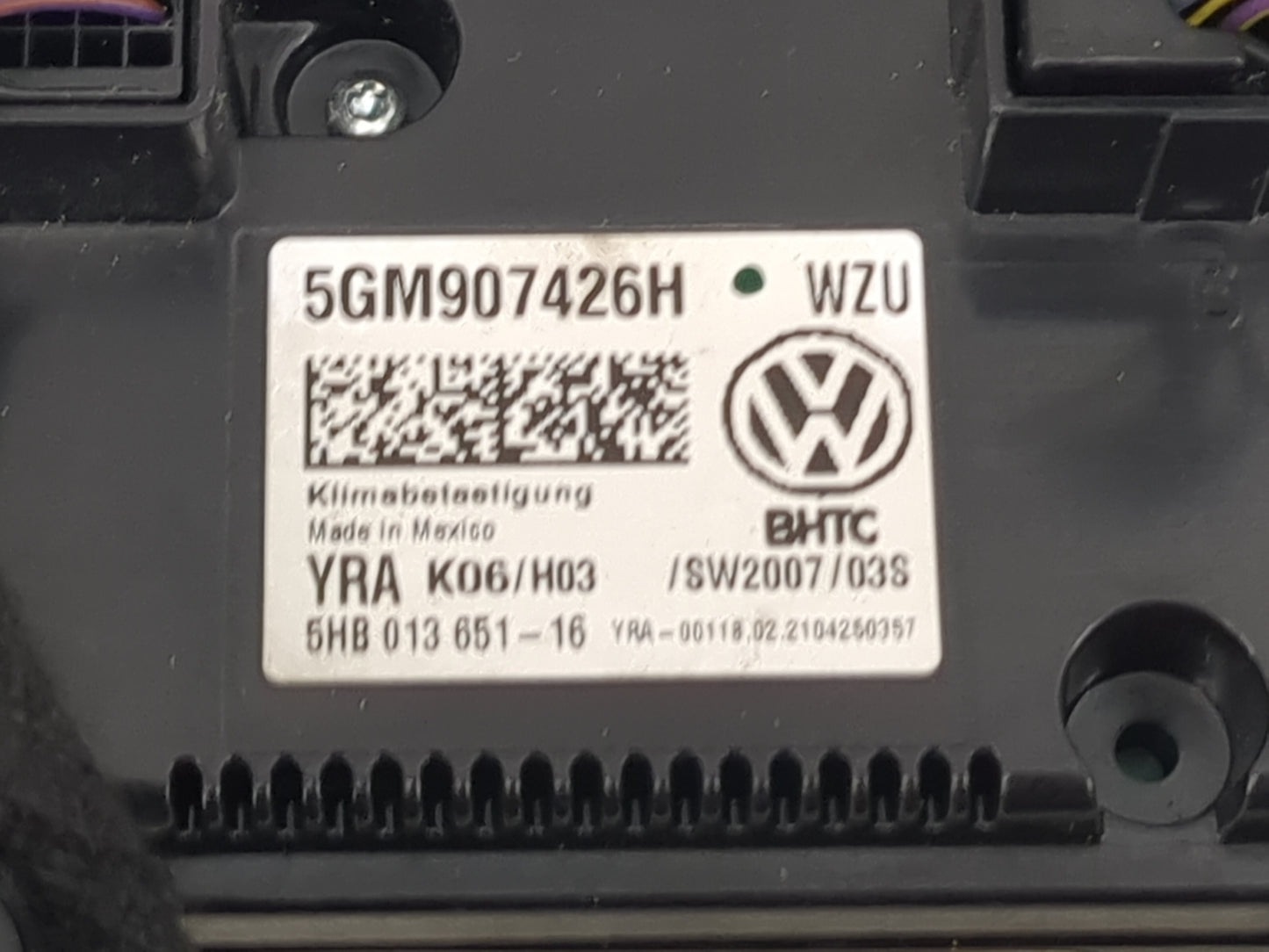 2019-2021 Volkswagen Jetta Climate Control Module Temperature AC/Heater Replacement P/N:5GM907426H 5HB013651-16 Fits OEM Use