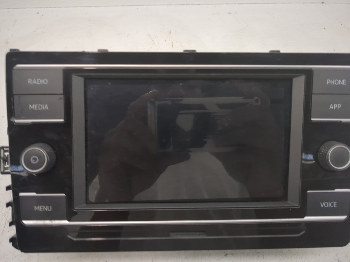 2020-2021 Volkswagen Jetta Radio AM FM Cd Player Receiver Replacement P/N:2GC 035 869 L77VW2, MEZ65793001 Fits Fits 2020 202