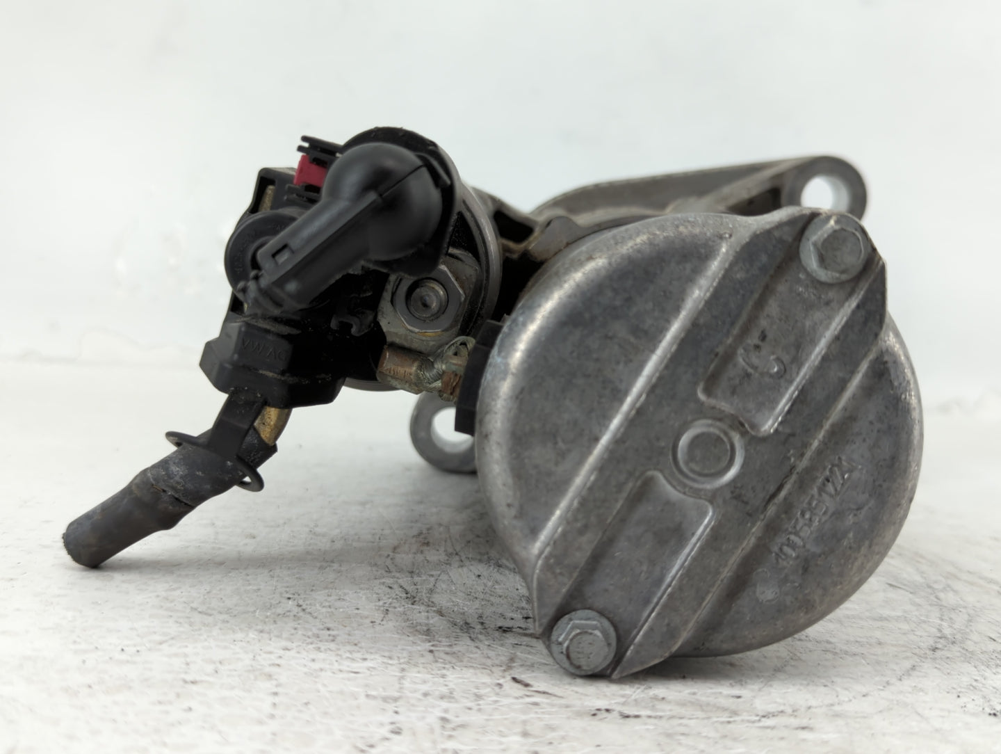 2019-2021 Volkswagen Jetta Car Starter Motor Solenoid OEM P/N:18052021 0AM 911 022 C Fits Fits 2019 2020 2021 OEM Used Auto 