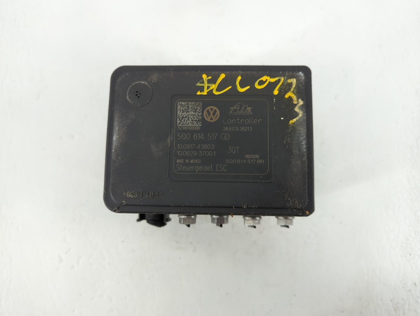 2021 Volkswagen Jetta ABS Pump Control Module Replacement P/N:5Q0 614 517 GD Fits OEM Used Auto Parts - Oemusedautoparts1.co