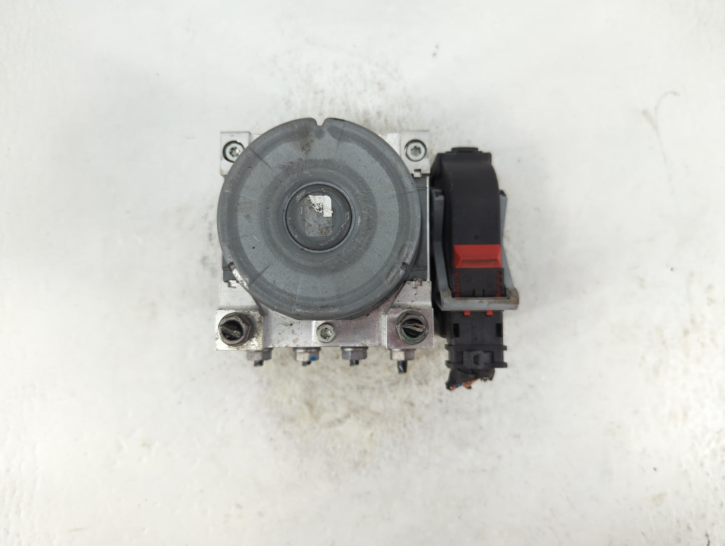 2021 Volkswagen Jetta ABS Pump Control Module Replacement P/N:5Q0 614 517 GD Fits OEM Used Auto Parts - Oemusedautoparts1.co