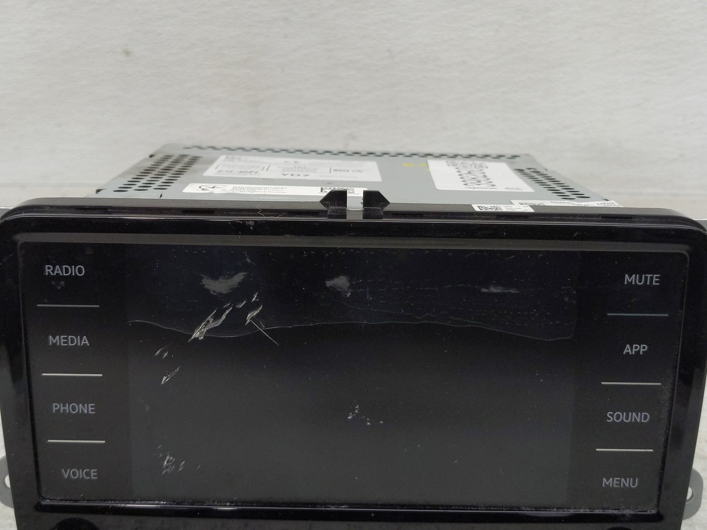 2020 Volkswagen Passat Radio AM FM Cd Player Receiver Replacement P/N:5C0 035 200 F Fits OEM Used Auto Parts - Oemusedautopa
