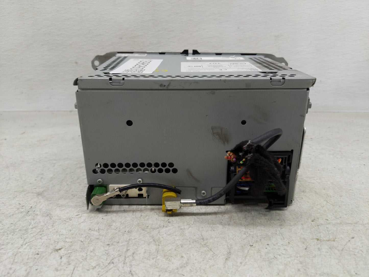 2020 Volkswagen Passat Radio AM FM Cd Player Receiver Replacement P/N:5C0 035 200 F Fits OEM Used Auto Parts - Oemusedautopa
