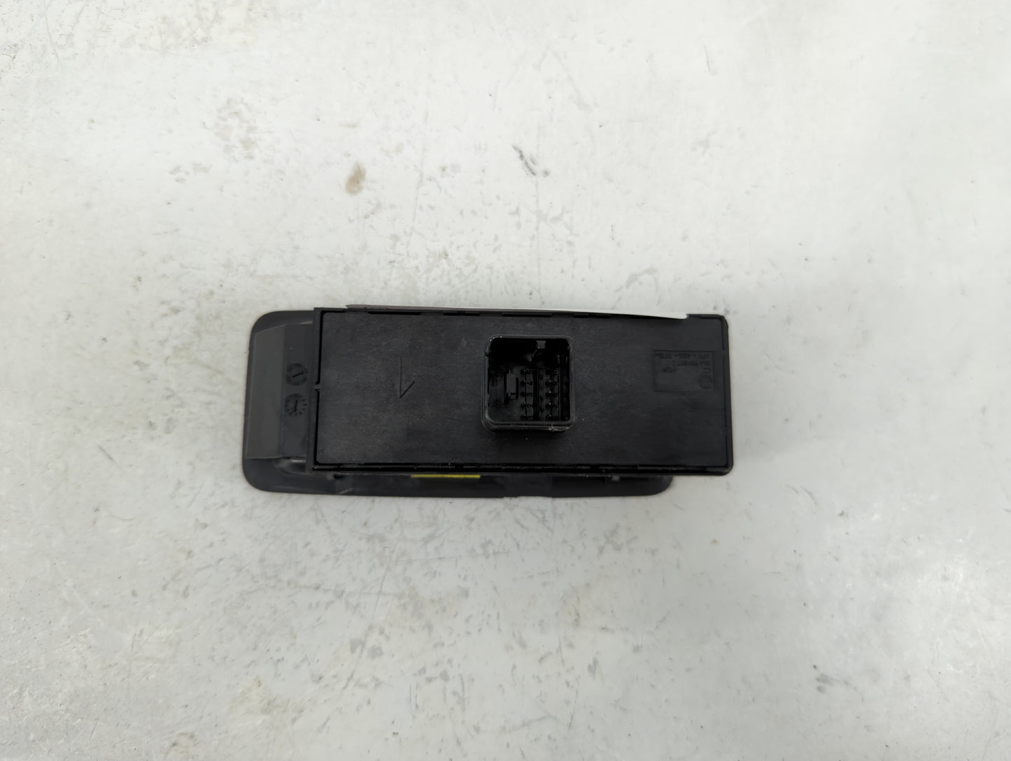 2016-2020 Volkswagen Passat Master Power Window Switch Replacement Driver Side Left P/N:1K4 959 857C Fits OEM Used Auto Part