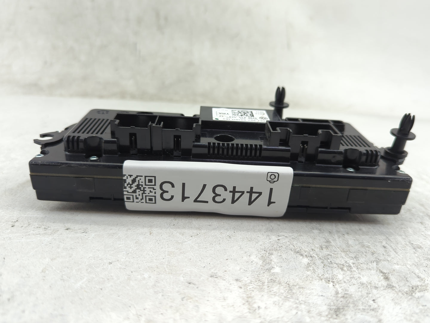 2020 Volkswagen Passat Climate Control Module Temperature AC/Heater Replacement P/N:561907044BH 5HB012344-12 Fits OEM Used A