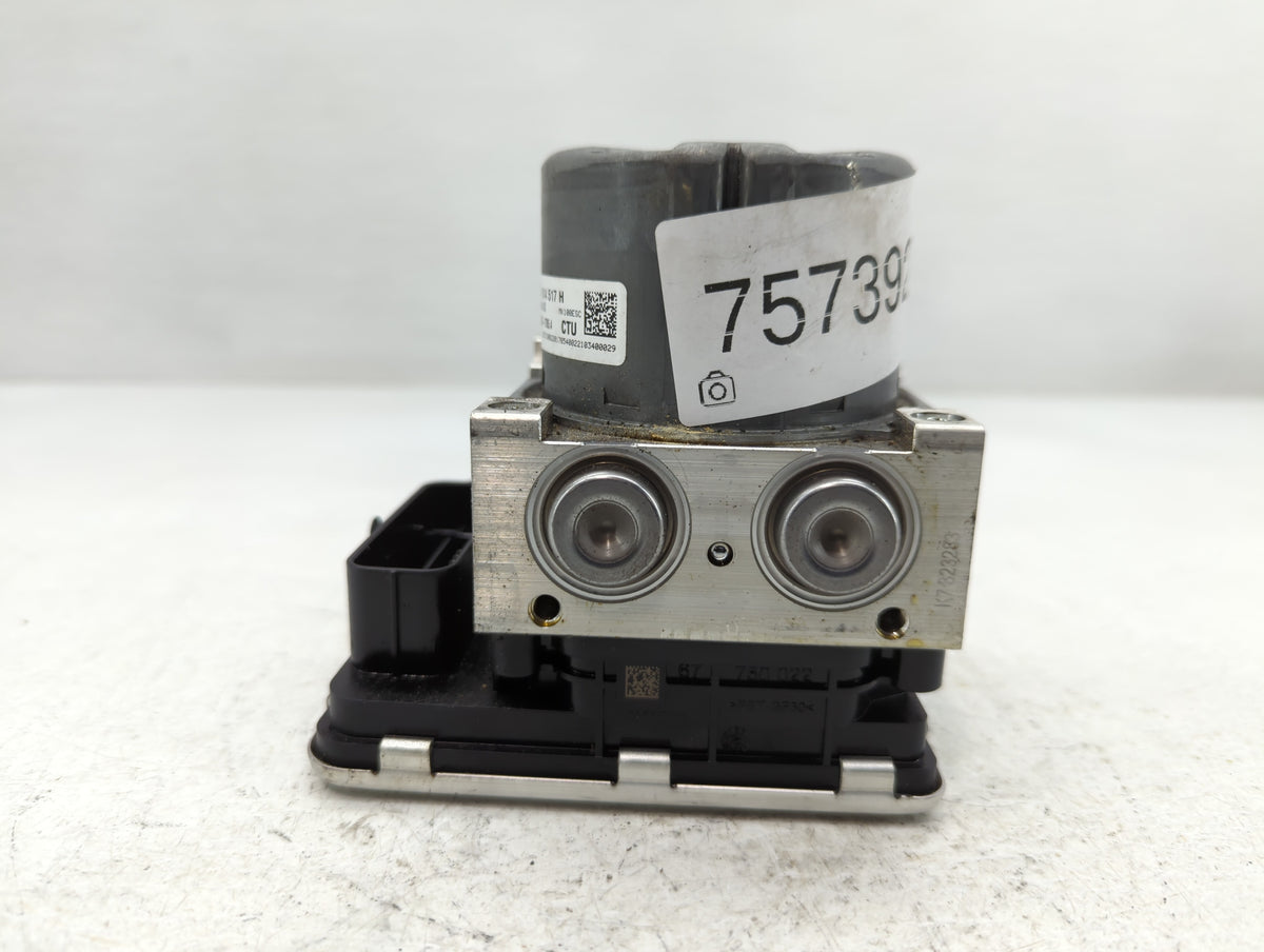 2020 Volkswagen Passat Anti-Lock Brake ABS Pump Module Actuator OEM P/N:561 614 517 H Fits OEM Used Auto Parts - Oemusedauto