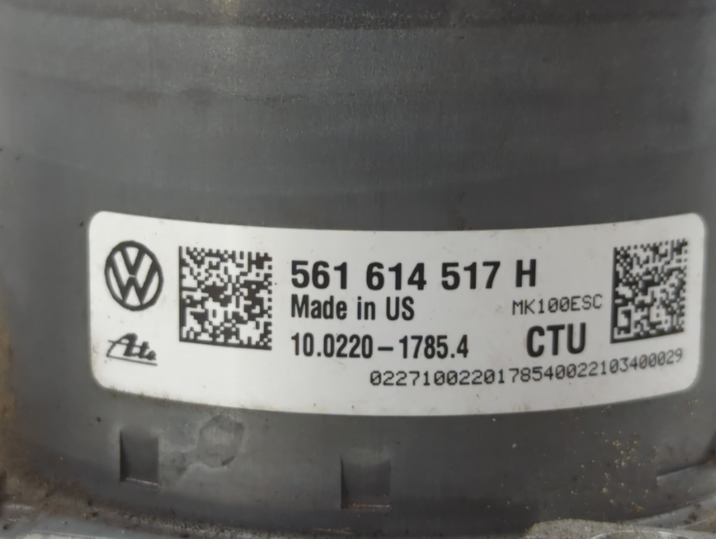 2020 Volkswagen Passat ABS Pump Control Module Replacement P/N:561 614 517 H Fits OEM Used Auto Parts - Oemusedautoparts1.co