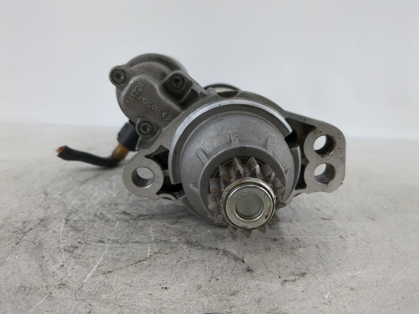 2021-2022 Volkswagen Tiguan Car Starter Motor Solenoid OEM P/N:02M 911 022 F Fits Fits 2020 2021 2022 OEM Used Auto Parts - 