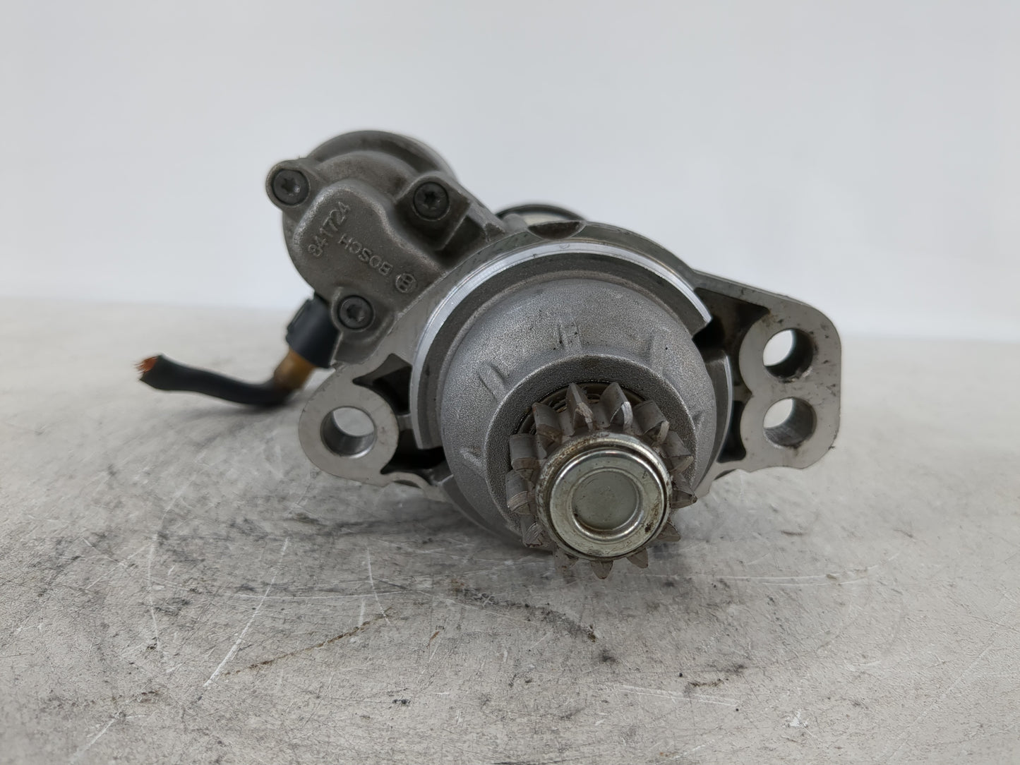 2021-2022 Volkswagen Tiguan Car Starter Motor Solenoid OEM P/N:02M 911 022 F Fits Fits 2020 2021 2022 OEM Used Auto Parts - 