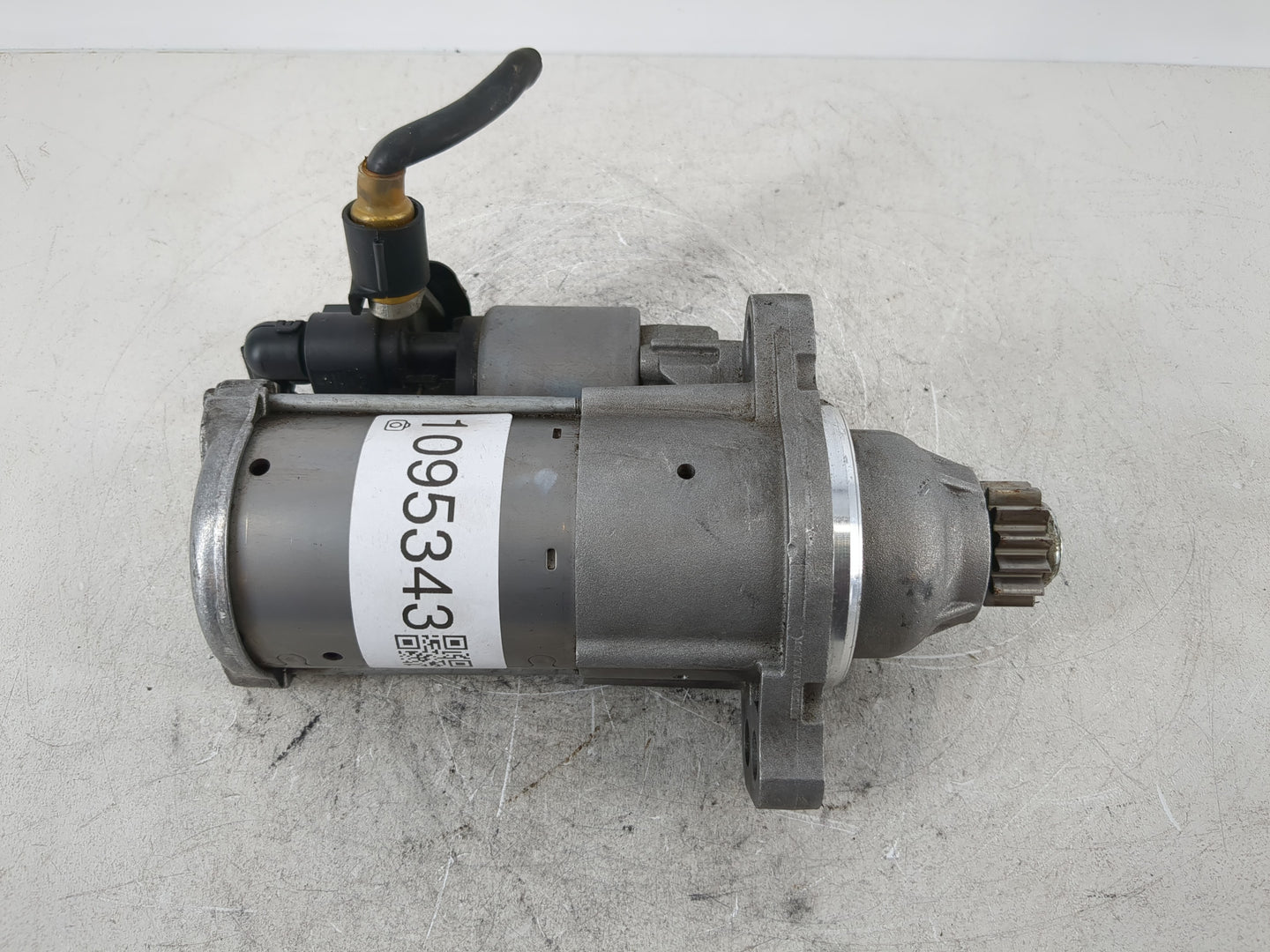 2021-2022 Volkswagen Tiguan Car Starter Motor Solenoid OEM P/N:02M 911 022 F Fits Fits 2020 2021 2022 OEM Used Auto Parts - 