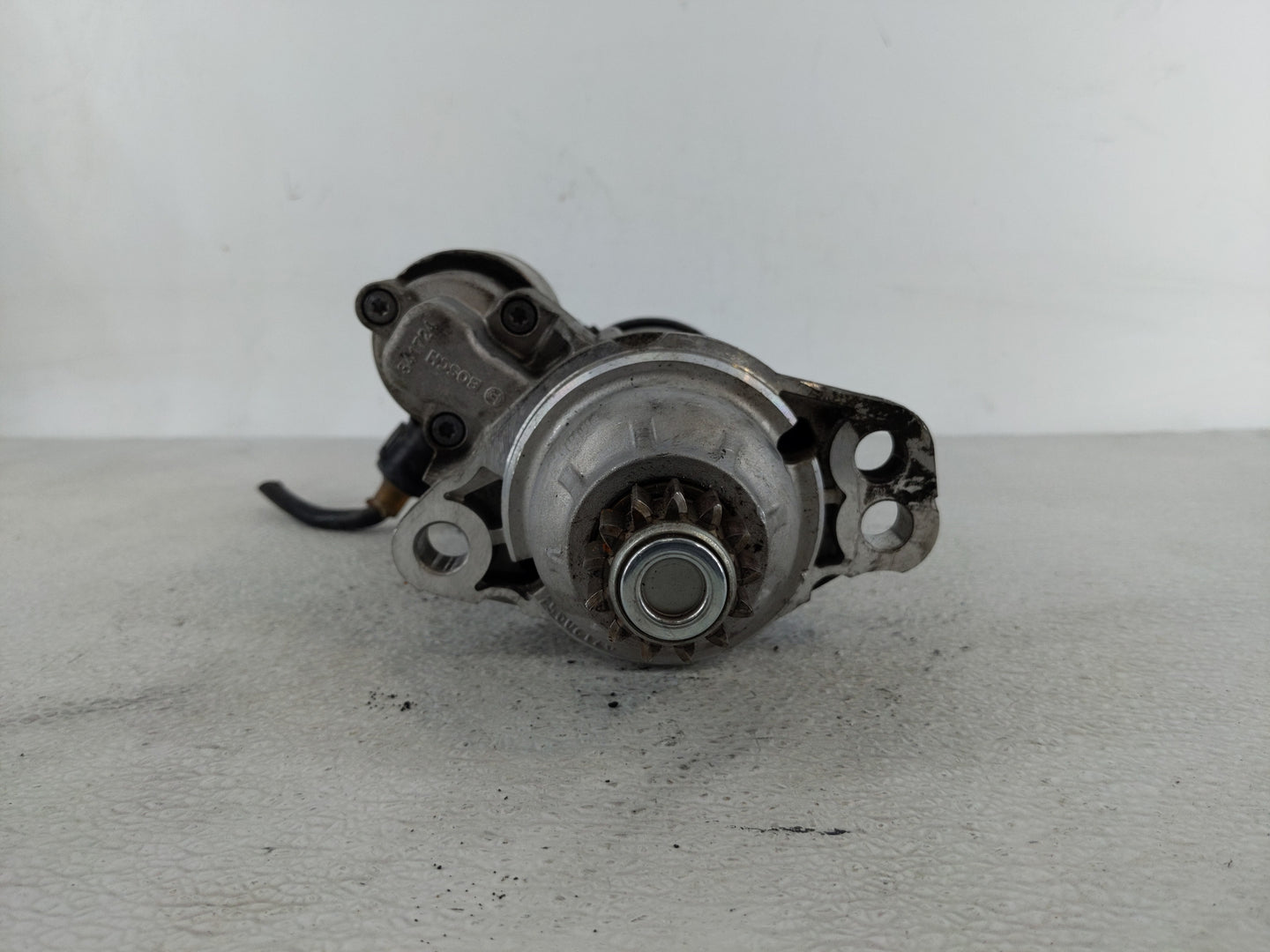 2021-2022 Volkswagen Tiguan Car Starter Motor Solenoid OEM P/N:02M 911 022 F Fits Fits 2020 2021 2022 OEM Used Auto Parts - 