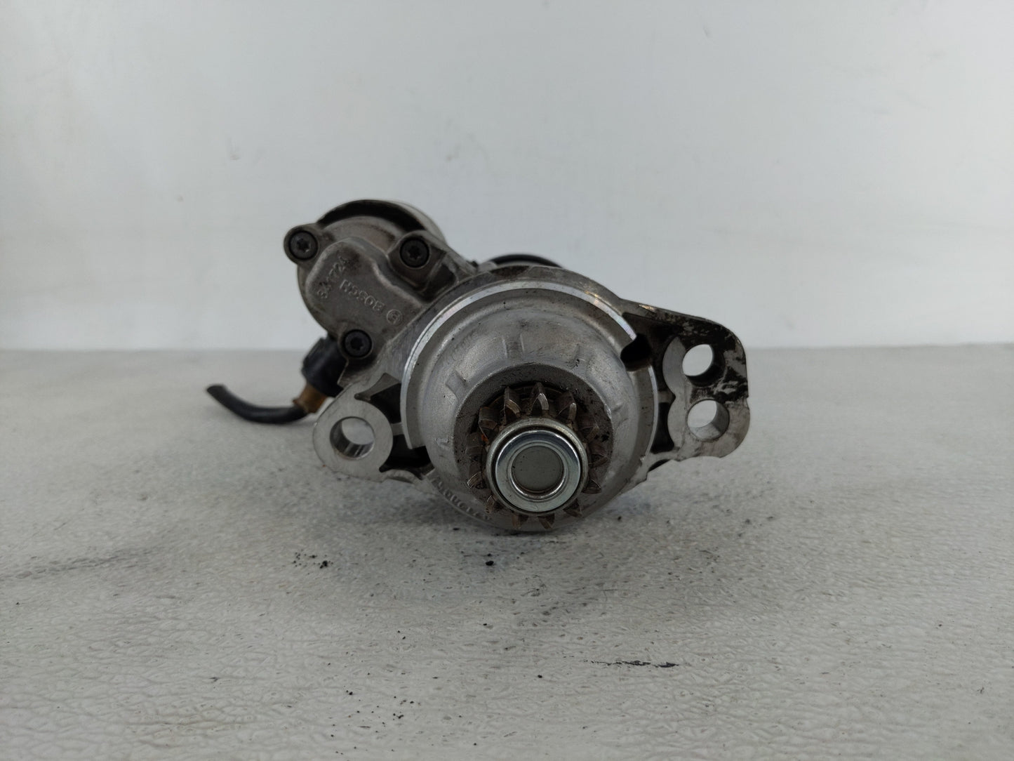 2021-2022 Volkswagen Tiguan Car Starter Motor Solenoid OEM P/N:02M 911 022 F Fits Fits 2020 2021 2022 OEM Used Auto Parts - 