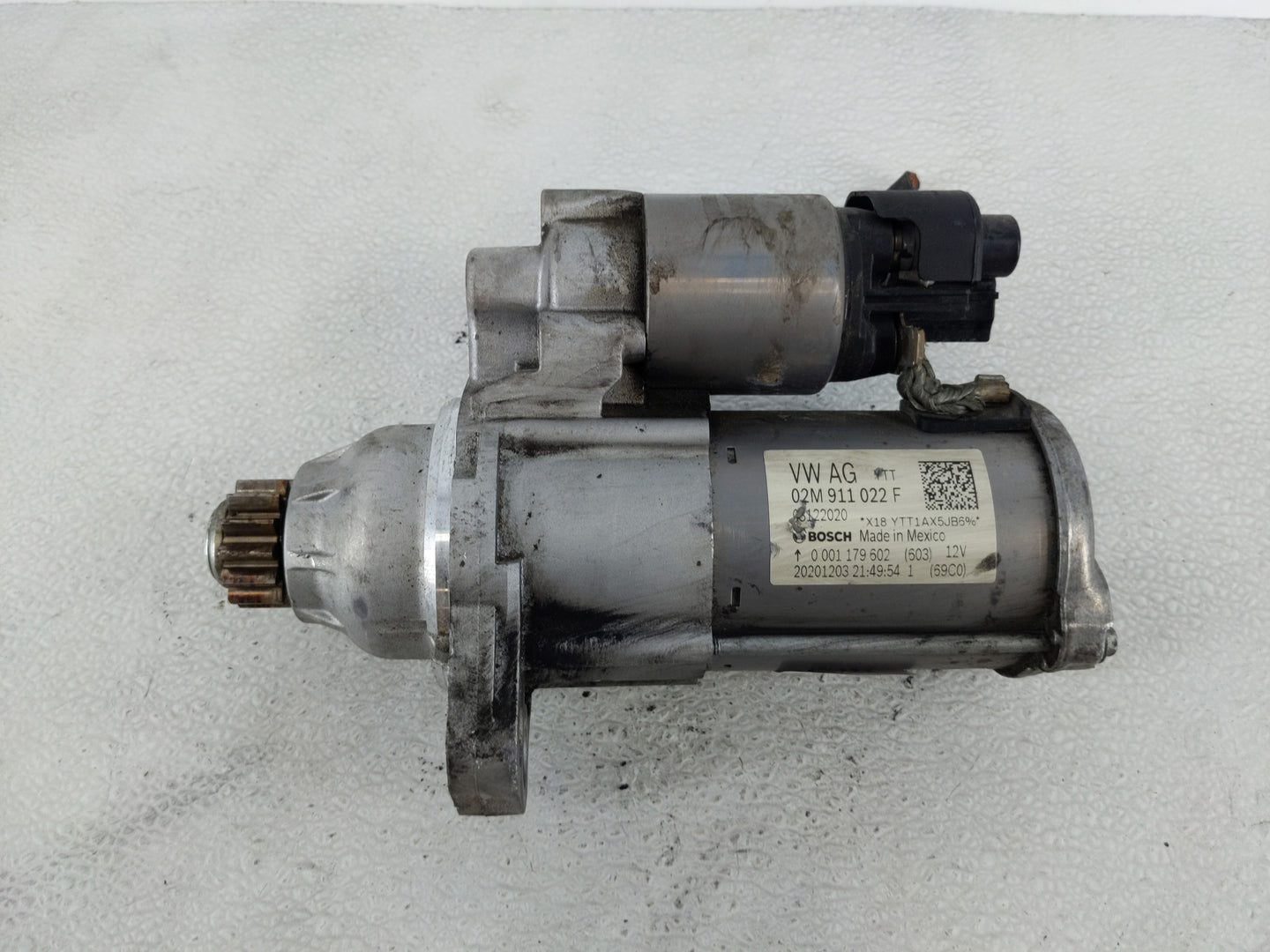 2021-2022 Volkswagen Tiguan Car Starter Motor Solenoid OEM P/N:02M 911 022 F Fits Fits 2020 2021 2022 OEM Used Auto Parts - 