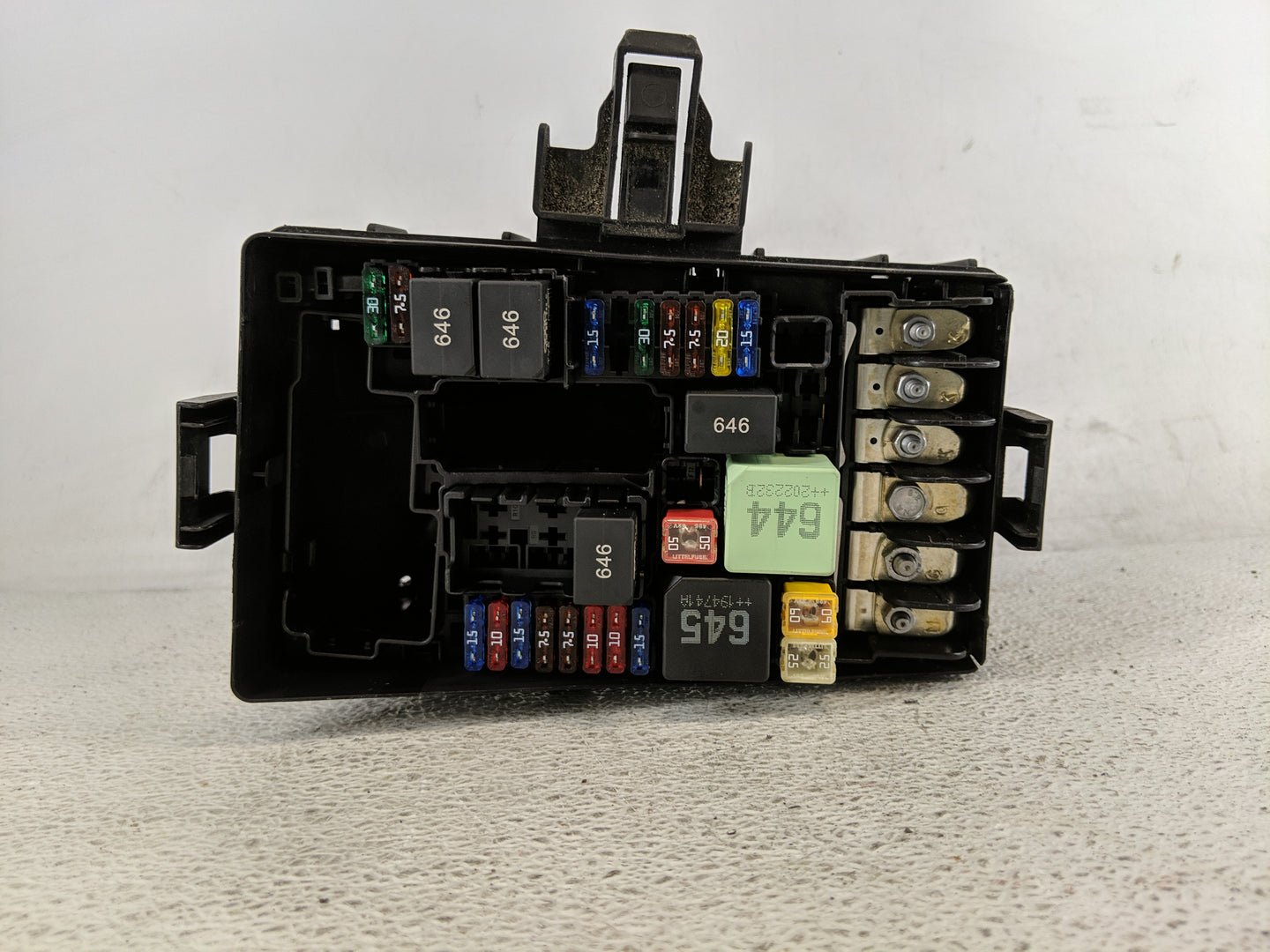 2018-2022 Volkswagen Tiguan Fusebox Fuse Box Panel Relay Module Fits Fits 2015 2016 2017 2018 2019 2020 2021 2022 OEM Used A