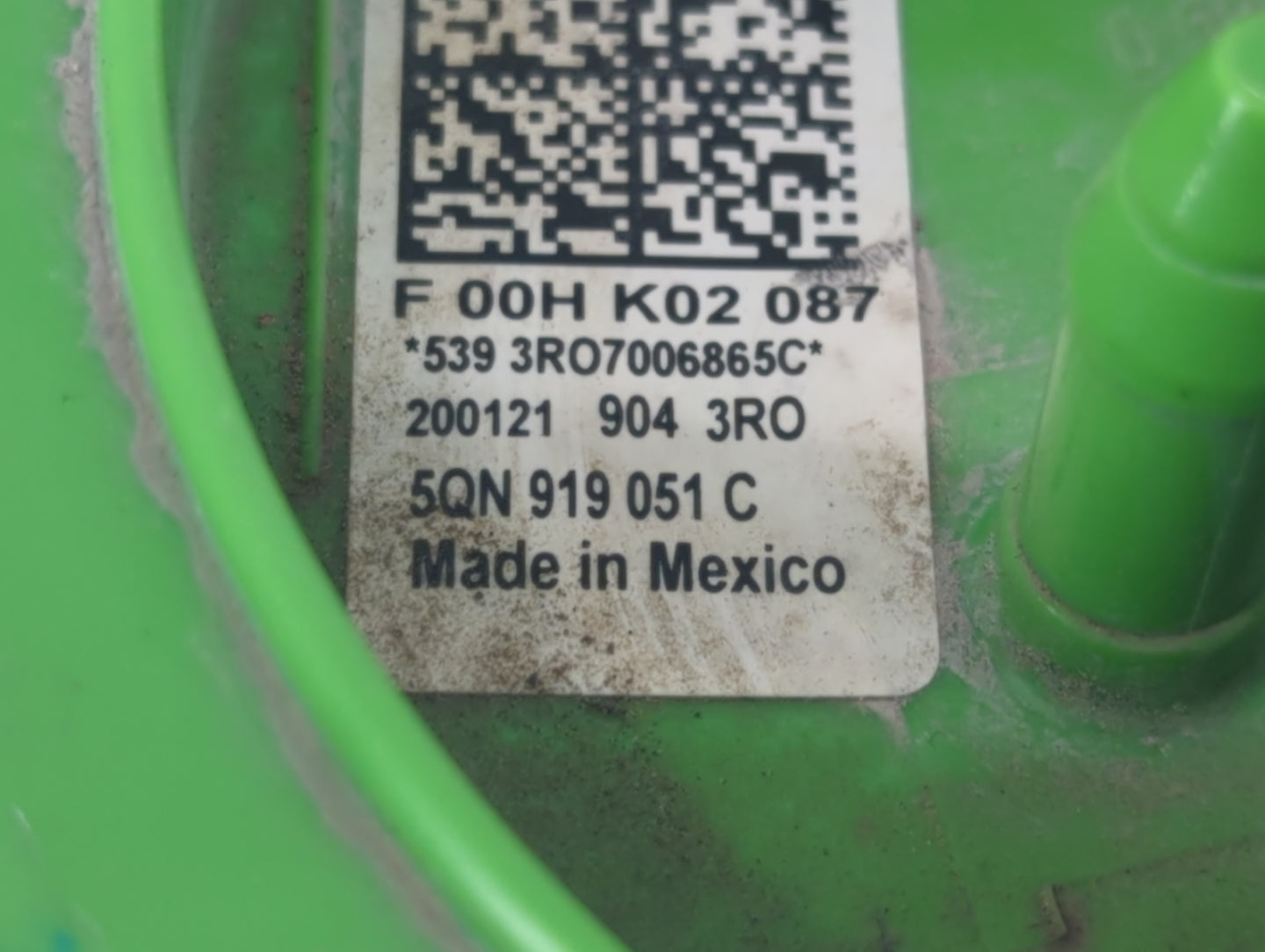 2021-2022 Volkswagen Tiguan Electrical Gas Fuel Pump Assembly - Oemusedautoparts1.com