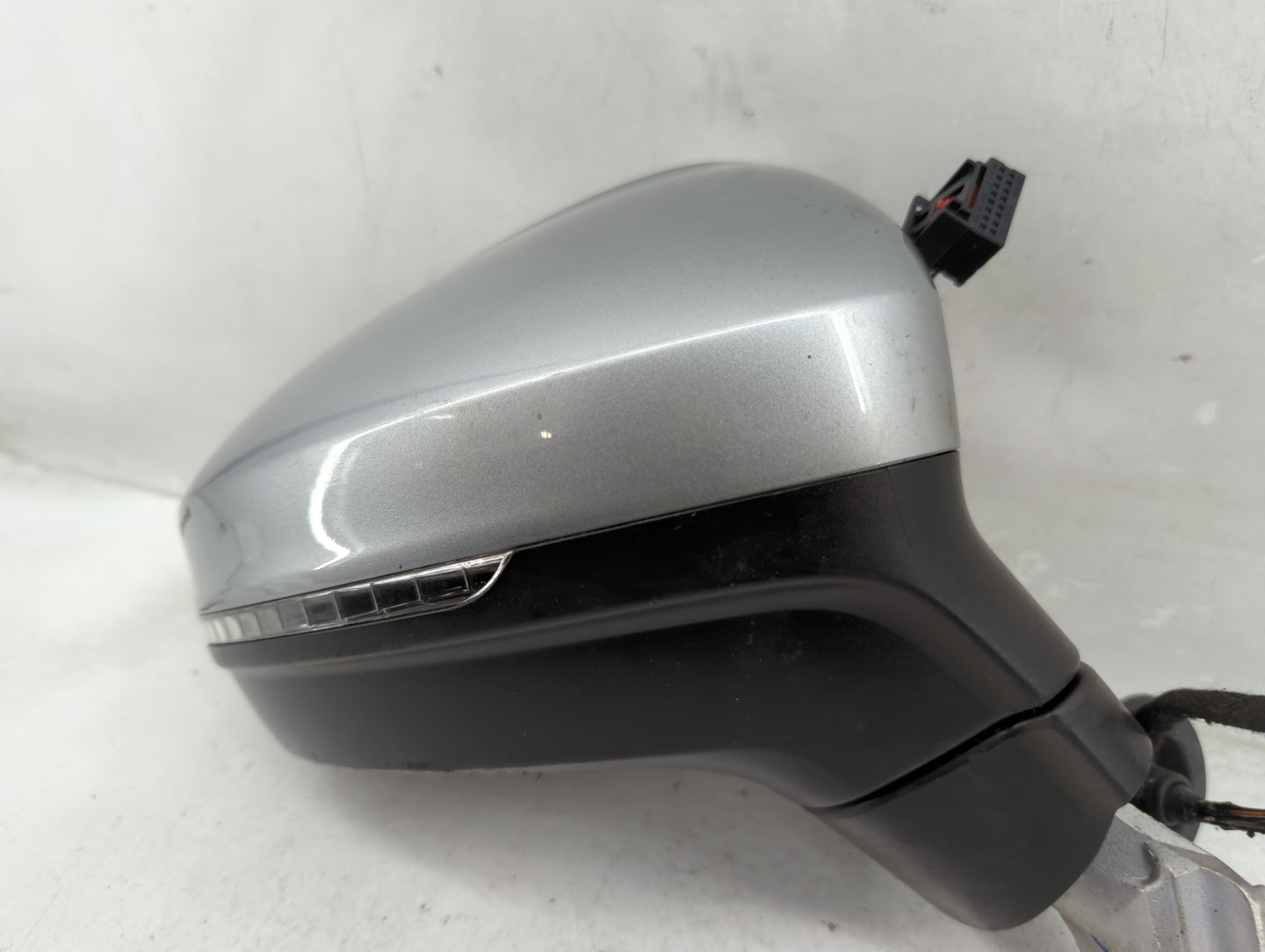 2020-2021 Volkswagen Tiguan Side Mirror Replacement Passenger Right View Door Mirror P/N:E11048678 Fits Fits 2020 2021 OEM U