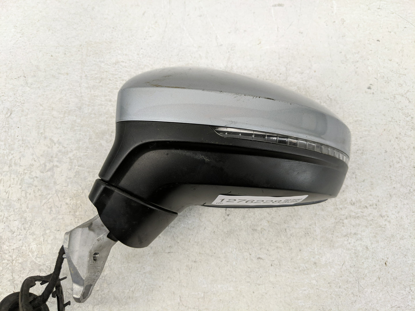 2020-2021 Volkswagen Tiguan Side Mirror Replacement Driver Left View Door Mirror P/N:E11048678 Fits Fits 2020 2021 OEM Used 