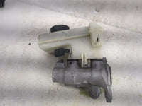 2018-2022 Volkswagen Tiguan Brake Master Cylinder 1498410 - Oemusedautoparts1.com