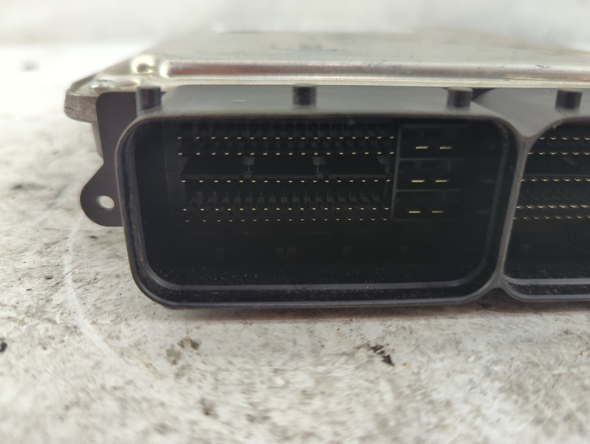 2021 Volkswagen Tiguan PCM Engine Control Computer ECU ECM PCU OEM P/N:06L907309B 0261S12720 OEM Used Auto Parts - Oemusedau