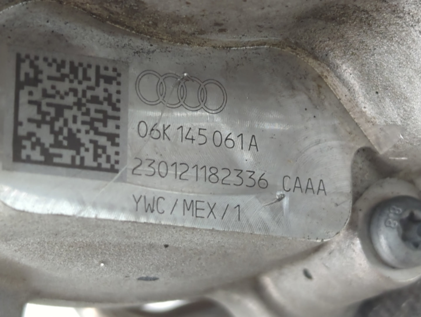 2020 Volkswagen Tiguan Turbocharger Exhaust Manifold With Turbo Charger - Oemusedautoparts1.com