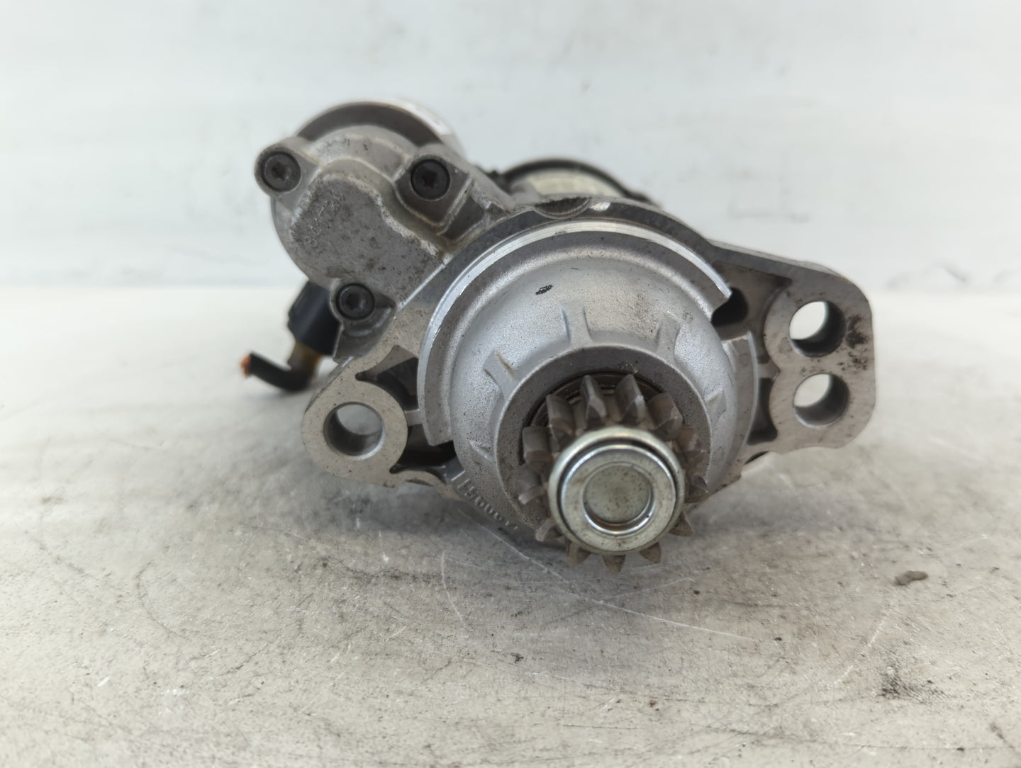 2021-2022 Volkswagen Tiguan Car Starter Motor Solenoid OEM P/N:02M 911 022 F Fits Fits 2020 2021 2022 OEM Used Auto Parts - 