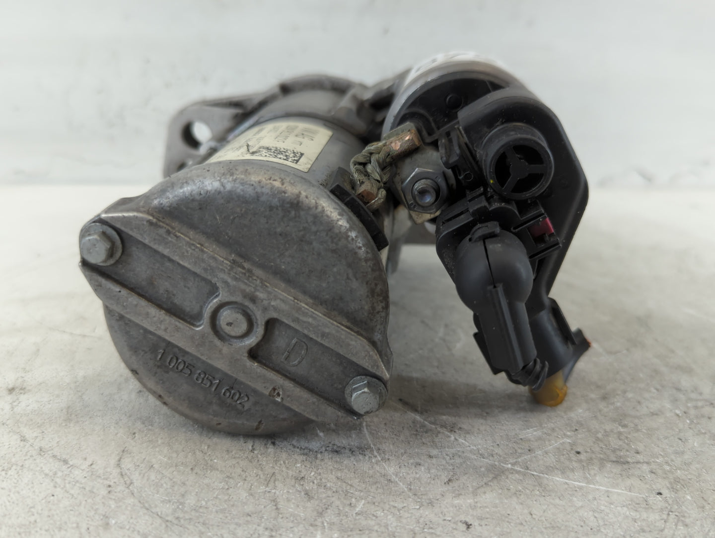 2021-2022 Volkswagen Tiguan Car Starter Motor Solenoid OEM P/N:02M 911 022 F Fits Fits 2020 2021 2022 OEM Used Auto Parts - 