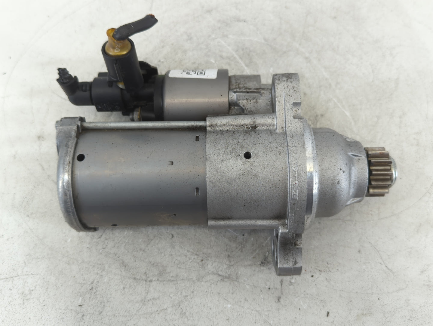 2021-2022 Volkswagen Tiguan Car Starter Motor Solenoid OEM P/N:02M 911 022 F Fits Fits 2020 2021 2022 OEM Used Auto Parts - 