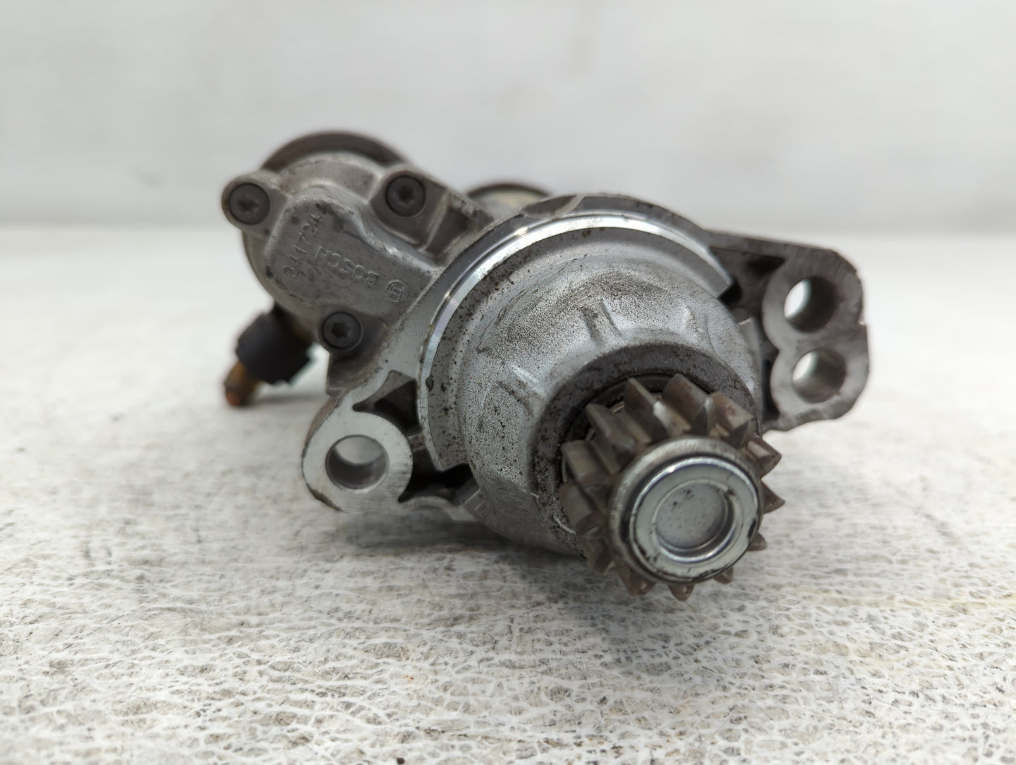 2021-2022 Volkswagen Tiguan Car Starter Motor Solenoid OEM P/N:02M 911 022 F Fits Fits 2020 2021 2022 OEM Used Auto Parts - 